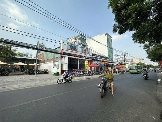 Bán gấp nhà mtkd Tỉnh Lộ 10, Bình Tân, 10x47m, 2 mặt trước sau, 47 tỷ