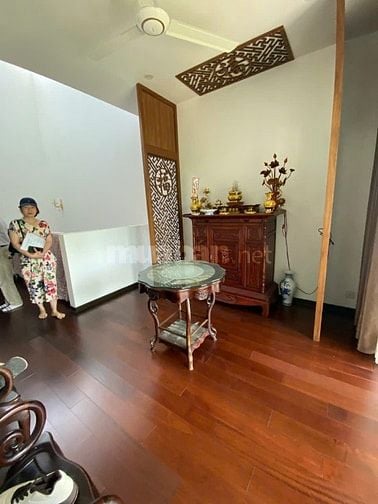 BÁN BIỆT THỰ PARK CITY HÀ ĐÔNG 3 TẦNG 1 TUM DIỆN TÍCH 120m2/sàn 
