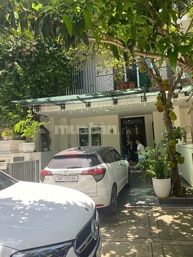 BÁN BIỆT THỰ PARK CITY HÀ ĐÔNG 3 TẦNG 1 TUM DIỆN TÍCH 120m2/sàn 