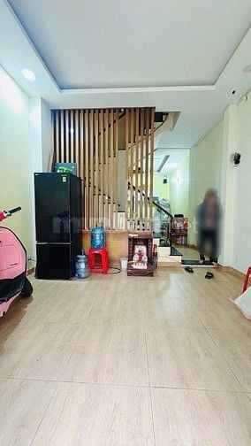 HOÀNG HOA THÁM - 1 CĂN RA MT - HẺM XE HƠI - 42m2 - 4 TẦNG - NHỈNH 8 TỶ