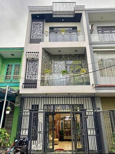 Chính chủ bán gấp nhà Lò Gốm, Quận 6 - 3Tỷ390 - 87m2 hẻm xe hơi 