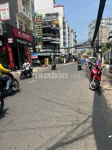 CHO THUÊ NHÀ HXH NGUYỄN HỮU CẢNH P22 BÌNH THẠNH 72m2 5 TẦNG 35tr/th.