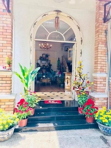Xuất cảnh sang Mỹ cần bán Gấp Biệt thự kiểu Pháp