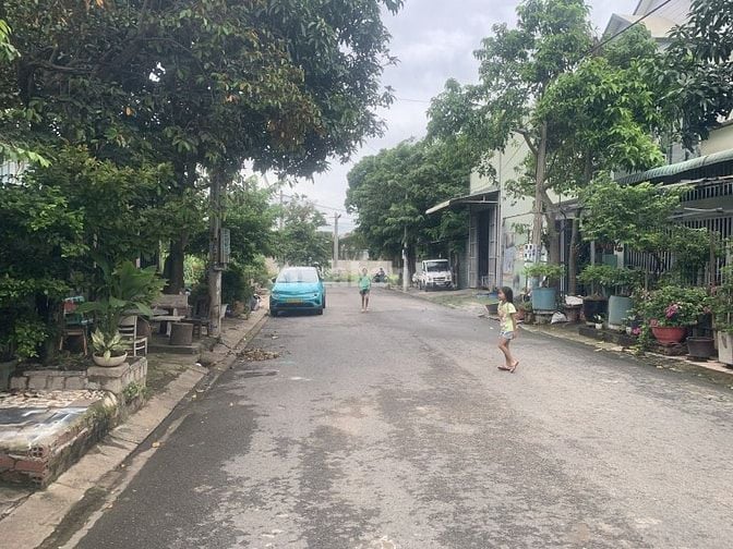 Nhà cần bán gấp .giá vàng ngay trong thời điểm này