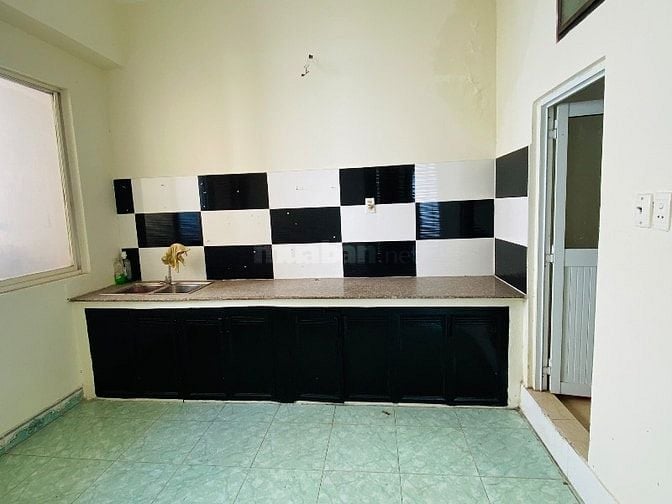 Cho thuê căn hộ Đường Sắt 590 cmt8, giá 12tr/tháng