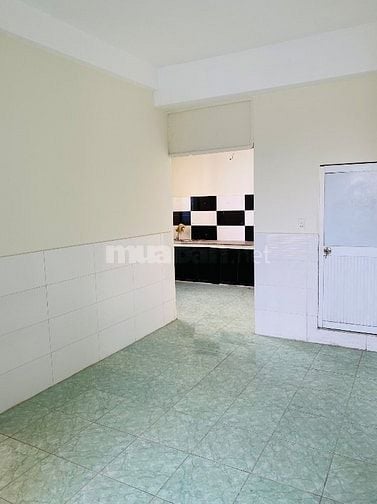 Cho thuê căn hộ Đường Sắt 590 cmt8, giá 12tr/tháng
