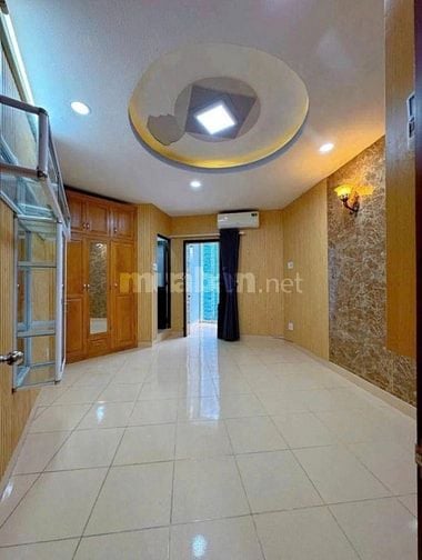 Bán nhà hẻm xe hơi Hoàng Hoa Thám P.5 Q.Phú Nhuận 52m2 Giá 2TY590