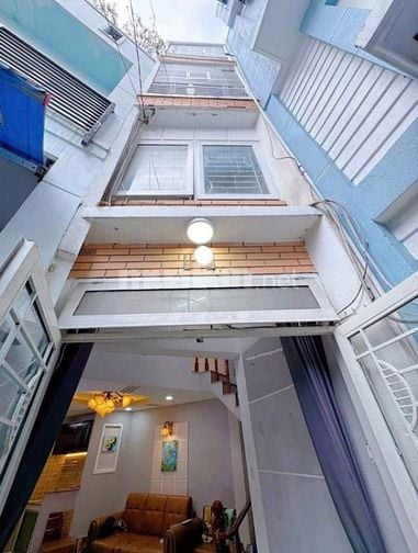 Bán nhà hẻm xe hơi Hoàng Hoa Thám P.5 Q.Phú Nhuận 52m2 Giá 2TY590