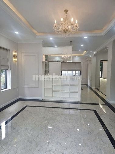 Bán biệt thự Thảo Nguyên góc 2 mặt tiền đường giá 28 tỷ 500