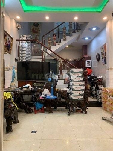 Phan Văn Trị, Gò Vấp - 2TỶ390 - Hẻm 6m - Đang cho thuê 17 triệu 