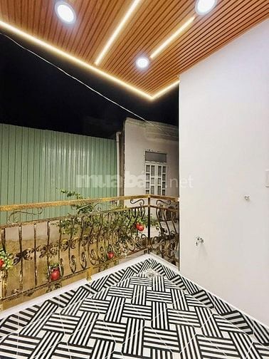 NHÀ MỚI BÁN GẤP! Đường Lò Xiêu P16 Quận 11,DT:38,5m2/2,150 Tỷ,HXH,SHR