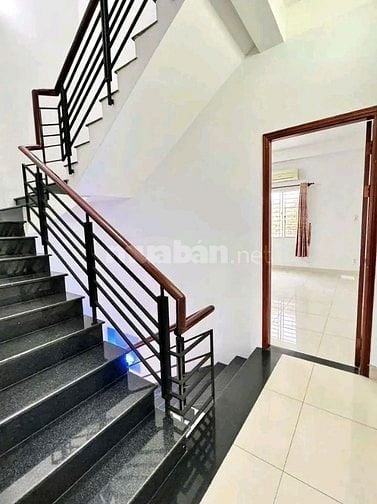 Kẹt vốn bán nhà Bùi Hữu Nghĩa, p.7, Quận 5. Giá 3,48 tỷ/60m2, hẻm 6m