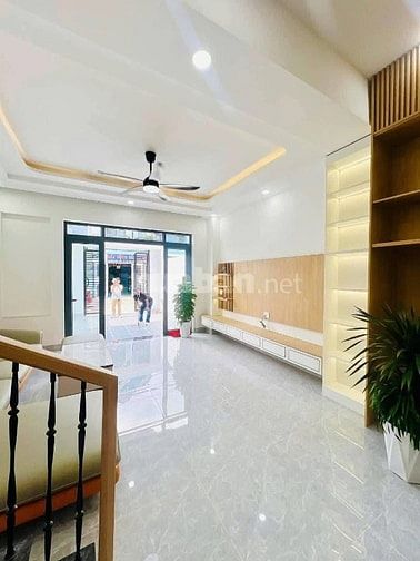 Cần Ra Gấp Nhà 1 Trệt Lầu Gần Chợ Đệm 80m2 1Tỷ 250triệu TL nhẹ 