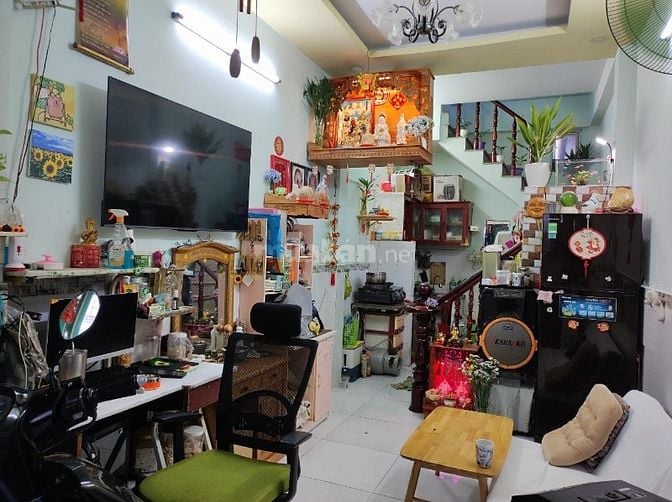 LÊ VĂN QUỚI [Bình tân] nhà 2 tầng, 2PN, 3*8m , hẻm rộng 6m