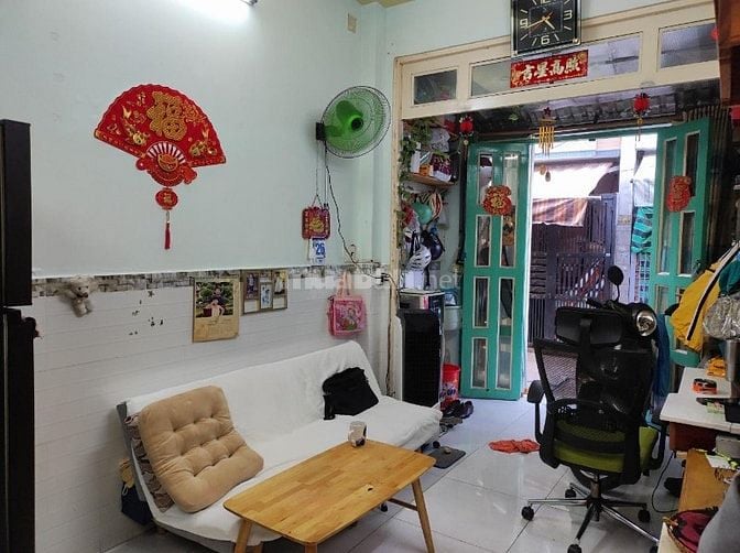 LÊ VĂN QUỚI [Bình tân] nhà 2 tầng, 2PN, 3*8m , hẻm rộng 6m