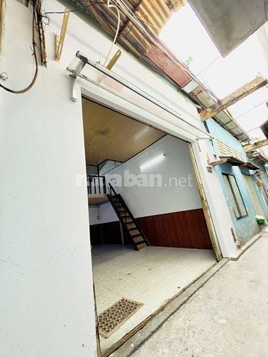 2,98 tỷ Nhà nát cách hxh 1 căn dt đẹp 4 x 7,5 Sổ hồng riêng 