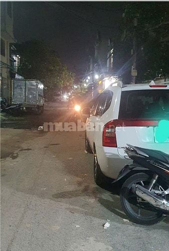 Bán nhà q12, đường Hiệp Thành 17, sát bến xe bus Hiệp Thành, dt 124m2 
