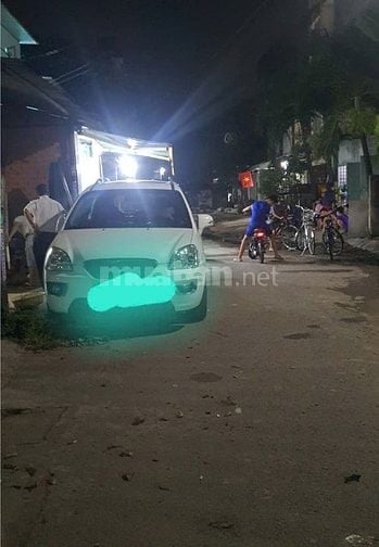 Bán nhà q12, đường Hiệp Thành 17, sát bến xe bus Hiệp Thành, dt 124m2 