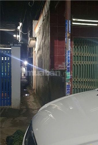 Bán nhà q12, đường Hiệp Thành 17, sát bến xe bus Hiệp Thành, dt 124m2 