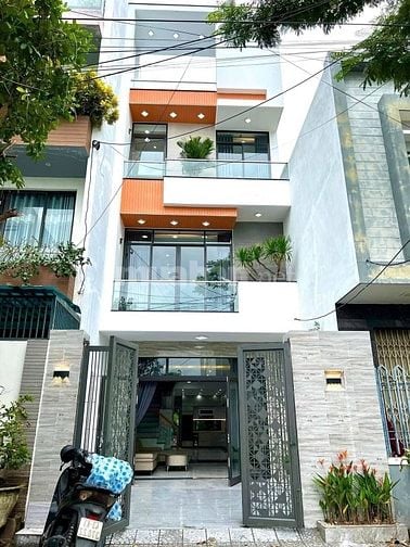 Bán nhà hẻm xe hơi 212b/ Nguyễn Trãi Nguyễn Cư Trinh Q1, DT 5.5x18