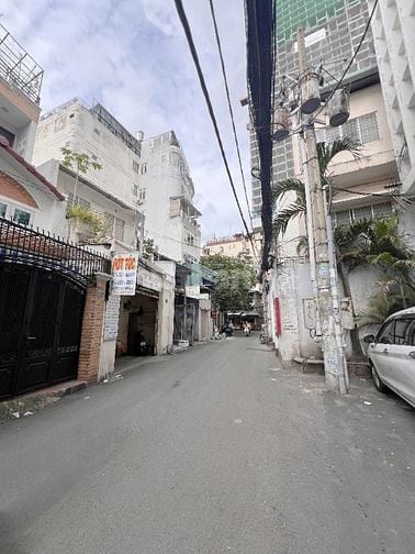 Bán nhà hẻm xe hơi 212b/ Nguyễn Trãi Nguyễn Cư Trinh Q1, DT 5.5x18