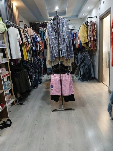 Cho thuê nhà nguyên căn Lê Văn Sỹ Quận 3. Giá 18tr/tháng, hẻm xe hơi