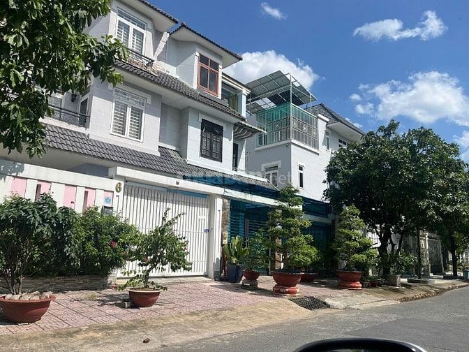 Cho thuê nhà KDC Khang An, Phường Phú Hữu, TP.Thủ Đức