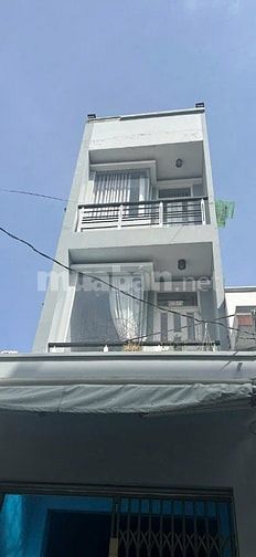 NHÀ NGUYÊN CĂN HXH 30 LÂM VĂN BỀN GẦN TRƯỜNG HỌC NGUYỄN HỮU THỌ Q7