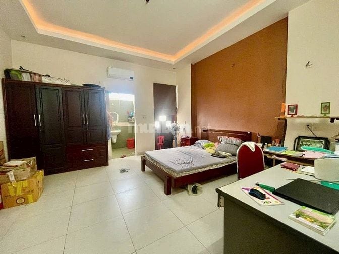 NHÀ 4 TẦNG RẺ NHẤT TRUNG TÂM QUẬN HẢI CHÂU ĐÀ NẴNG