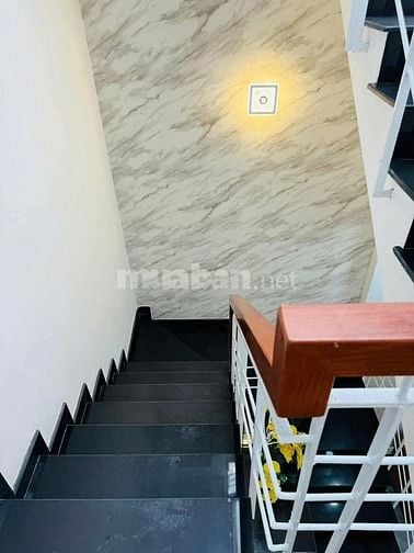 Chính Chủ Cần Bán Căn Nhà| Hát Giang, Tân Bình| DT 56m2| Giá 2Tỷ580|
