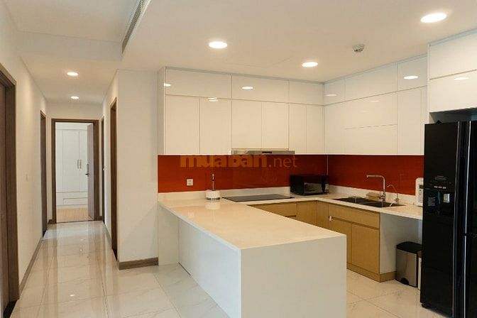 Cho thuê căn hộ Sunwah Pearl 2 phòng ngủ, view sông, full nội thất