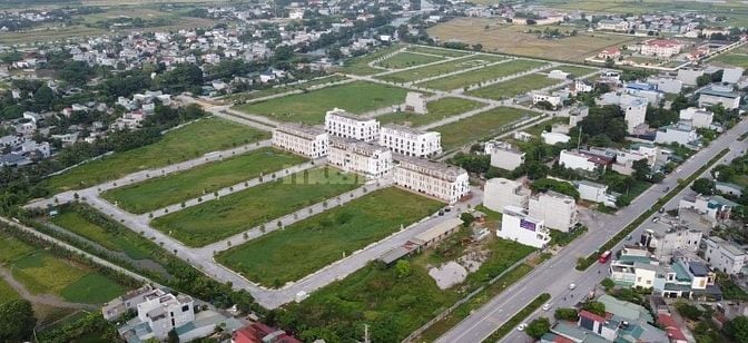 Đất biệt thự vị trí đắc địa MB 04 Quảng Phú giá tốt