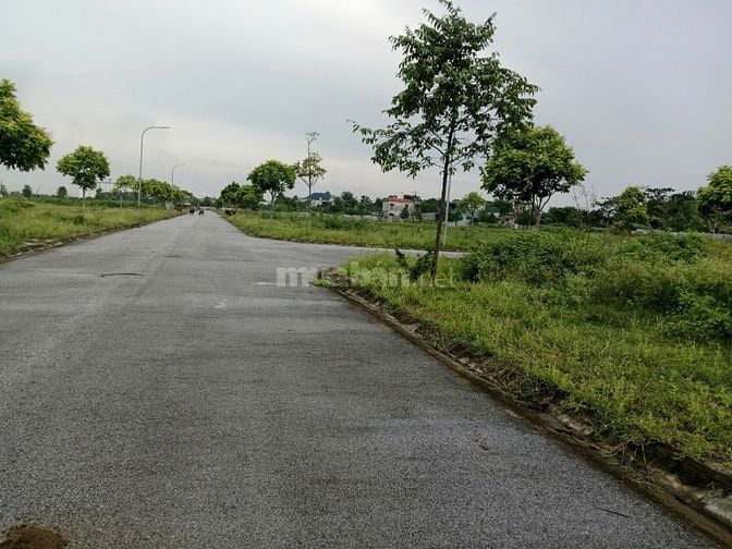 Đất biệt thự vị trí đắc địa MB 04 Quảng Phú giá tốt