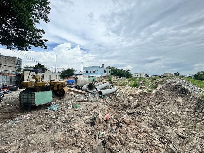 Bán đất mặt tiền , vị trí đắc địa 