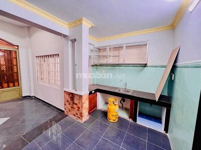 Cần Bán Nhanh Nhà 2 Tầng Dương Quảng Hàm 68m2 giá 5,55 tỷ
