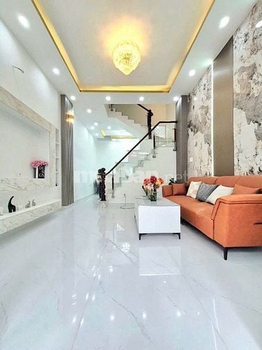 Chủ kẹt tiền không ở cần bán gấp nhà Mễ Cốc_Q8 56m2/ 980tr Sổ Riêng 