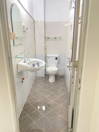 🏨  NHÀ DÒNG TIỀN 22TR/THÁNG - 60M2 - GIÁP Q1- P17 BÌNH THẠNH