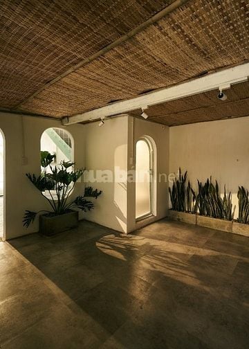 Bán Nhà Hẻm Xe Tải Đ.Thành Thái, P.14, Quận 10 - DT: 4x20m (Nở Hậu)