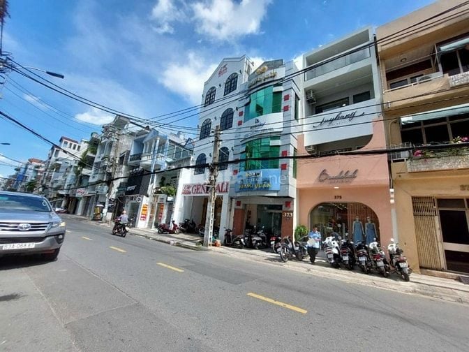 Siêu hiếm! Mặt Tiền Huỳnh Văn Bánh-Đoạn đẹp (7,2x25m)