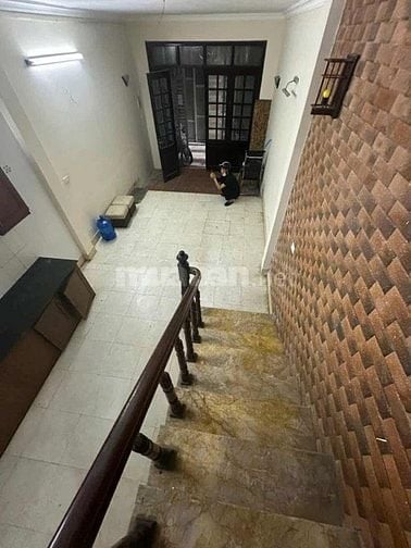 Cho Thuê NR tại Đống Đa,35m2x3,5,3PN,3WC,Làm VP,Ở Kết Hợp Kinh Doanh