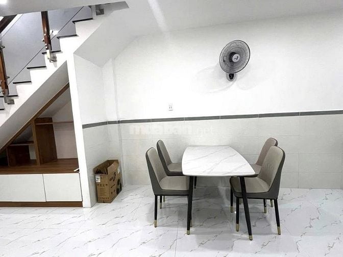 Ngộp chủ cần ra gấp căn nhà Tỉnh Lộ 10_an lạc Bình Tân 60m2/1 Tỷ 630tr