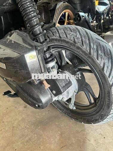 Vario 2024 odo 3k biển 65
