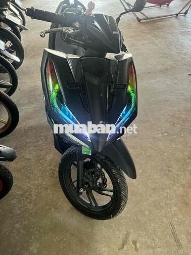 Vario 2024 odo 3k biển 65