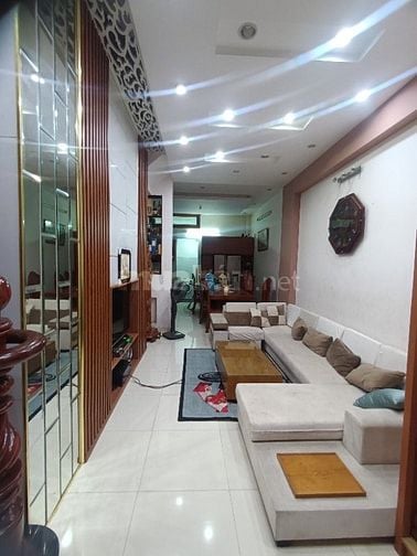 Nhà 3 Lầu 3PN.4WC Full Nội Thất Gần Đặng Văn Bi. Trường Thọ. Thủ Đức 
