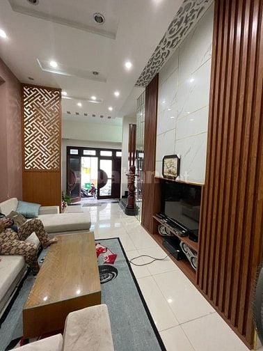 Nhà 3 Lầu 3PN.4WC Full Nội Thất Gần Đặng Văn Bi. Trường Thọ. Thủ Đức 