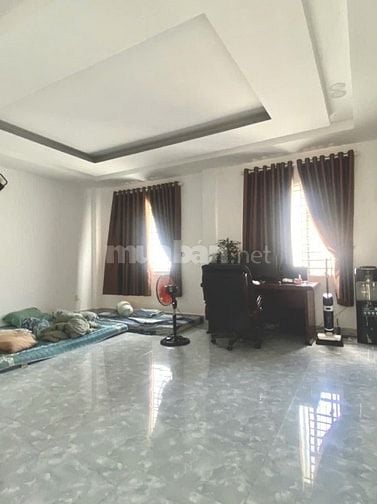 GẦN EMART PHAN VĂN TRỊ GÒ VẤP - HẺM 8m - 5 x 17 - 4 TẦNG - 9.4 TỶ 