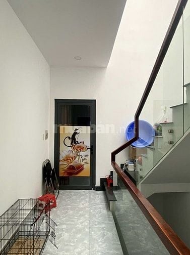 GẦN EMART PHAN VĂN TRỊ GÒ VẤP - HẺM 8m - 5 x 17 - 4 TẦNG - 9.4 TỶ 