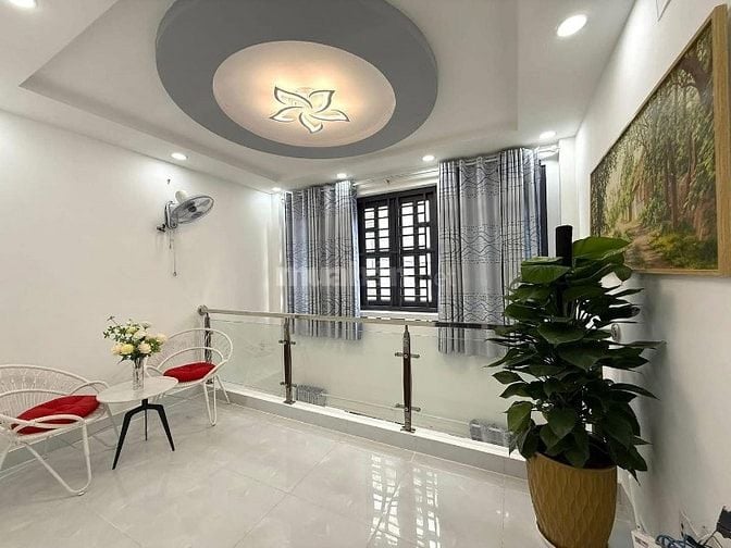 CHÍNH CHỦ BÁN GẤP!Đ VŨ TÙNG P2 BÌNH THẠNH,DT: 40,1m2/2,150 Tỷ Bớt Lộc 