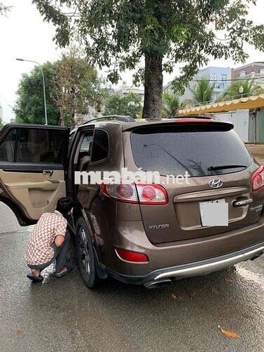 Hyundai Santa Fe 2011 2.0L - 200000 km