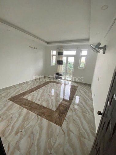 Cho thuê nhà mặt tiền Lý Thường Kiệt, P.15, Q.11 giá 50tr